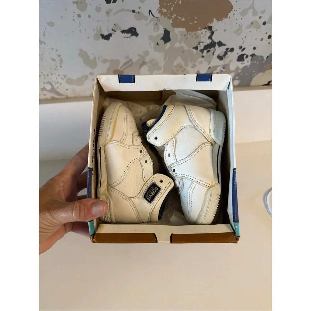 Vintage New old stock OSH KOSH 80s SNEAKERS